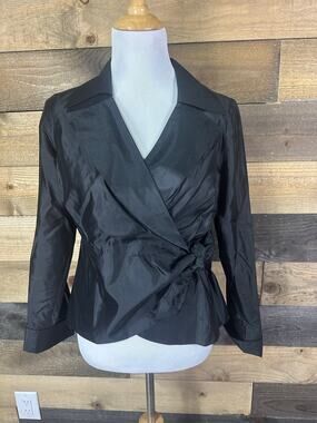 TALBOTS PETITES 100% Silk Taffeta Black Wrap Blouse Size 10 EUC